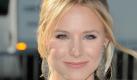 Zwar wird Kollegin Kristen Bell nicht direkt von ihre synchronisiert, jedoch haben beide eigentlich den gleichen Job. Sie sprechen das Gossip Girl in der gleichnamigen Serie. Eine Figur, die nur aus dem Off spricht und nie zu sehen ist. Schauspielerin Kristen Bell ist ihre englische Stimme und ... Foto: ddp images