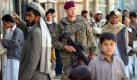 Trotz der schwierigen Situation im Land fordert Ströbele eine Exit-Strategie für die Bundeswehr in Afghanistan (hier ein Soldat auf Patrouille in Kabul). Denn die Probleme des Landes könnten nur auf politischen und friedliche Weise nachhaltig gelöst werden. Foto: ddp
