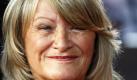 Alice Schwarzer (68) hat Charlotte Roches neues Buch Schoßgebete eine verruchte Heimatschnulze genannt. In einem Offenen Brief auf ihrer Website mit dem Titel Hallo Charlotte schrieb Deutschlands bekannteste Feministin am Montag: Eines allerdings wäre fatal: Wenn deine Leserinnen deineverruchte Heimatschnulze über Sex und Liebe für ein Rezept halten würden. Denn du hast nicht die Lösung, du hast das Problem. Foto: dpa