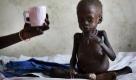 Hunger ist für die Kinder im Sudan alltäglich. Auch für den zweijährigen Dhoah Thoan. Regenmangel und Stammeskriege haben das Land in eine humanitäre Krise gestürzt. Foto: ap