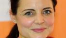 Die erfolgreiche ARD-Nachmittagsserie Rote Rosen bekommt turnusgemäß eine neue Hauptdarstellerin. Für 200 Folgen wird Schauspielerin Elisabeth Lanz (Tierärztin Dr. Mertens) im kommenden Jahr als Susann Winter die tragende Rolle in der Telenovela übernehmen. Susann und ihre große Liebe Clemens Winter (Falk Willy Wild) lösen das bisherige Roten-Rosen-Hauptpaar ab, gespielt von Saskia Valencia und Thorsten Nindel. Foto: dpa