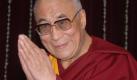 Der Dalai Lama will als politischer Kopf der Tibeter im Exil zurücktreten. Das teilte der Dalai Lama zum 52. Jahrestag des Volksaufstandes der Tibeter gegen die chinesische Besatzung ihrer Heimat auf seiner Homepage mit. Während der am Montag beginnenden Sitzung des Exil-Parlaments im nordindischen Dharamsala wolle er die entsprechenden Änderungen an der Exil-Verfassung der Tibeter vorschlagen. Seine politischen Befugnisse wolle er an einen gewählten Führer abgeben. Foto: dpa