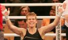 Boxen, Frauen, Junior-Mittelgewicht, WM-Kampf der WIBF, Heidi Hartmann vs Borislava Goranova (Bulgarien), Samstag (04.03.06), EWE-Arena, Oldenburg: Heidi Hartmann jubelt nach dem Punktsieg gegen Borislava Goranova. Foto: David Hecker/ddp Foto: dapd