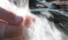 Männer haben ein Spermaproblem. Die Östrogene im Trinkwasser könnten Schuld sein. Foto: dpa