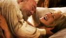 13 In guten Zeiten auch im fortgeschrittenen Alter noch eine große Liebe: Leo Tolstoi (Christopher Plummer) und Sofia (Helen Mirren)  Foto: Warner Bros. Entertainment
