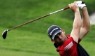 Titelverteidiger Sergio Garcia aus Spanien schlägt den Ball. Das HSBC-Champions-Turnier findet vom 5. bis 8. November in Shanghai statt. Foto: ap