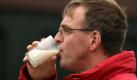 Sollten Sie also Lust auf ein frisches Glas Milch haben, greifen Sie ruhig zu. Im Rahmen einer ausgewogenen Ernährung leistet der weiße Kuhsaft einen wertvollen Beitrag zu Ihrem Wohlbefinden und Ihrer Gesundheit. Foto: ddp
