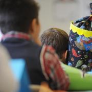 Elternteil darf alleine über Schulwahl bestimmen (Foto)