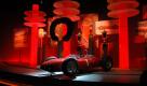 Die Ferrari World Abu Dhabi lohnt sich für Groß und Klein: Dafür sorgen neben Achterbahnen die ausgestellten Ferraris von Michael Schuhmachers F310 B bis hin zu seltenen Oldtimern -  alles Originale! Foto: pi