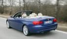In Mamas offenen 3er BMW: der BWL-Student. Das Klischee verlangt rosafarbene Polohemden mit stehendem Kragen, halblange Locken mit einer guten Handvoll Glanzgel und Goldschmuck. Die weiblichen Vertreter der Wirtschaftswissenschaften tragen ebenfalls gern Polohemden in Rosatönen, dazu enge Jeans und hohe Stiefel. So ist die Verwechslungsgefahr zu angehenden Juristen hoch. Doch obwohl auch BWLer gern wie Karl-Theodor zu Guttenberg aussehen würden - die meisten erinnern optisch dann doch eher an Franjo Pooth. Foto: pi