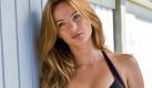 Ansehnlich verpackt: Dieser Swimsuit soll die Figur formen. Foto: Filser Sport & Marketing