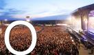 O wie Open-Air: Der Sommer ist die Jahreszeit der Konzerte und Musikfestivals im Freien. Auch Freiluftkinos liegen im Trend. Foto: dpa (Montage)