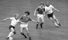 Für die WM 1982 bestimmte Jupp Derwall Kalle Rummenigge als Kapitän. Insgesamt stolze 51-mal trug der gebürtige Westfale die Spielführerbinde. Foto: dpa