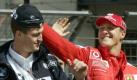 Das Motorsport-Fieber liegt den Schumachers im Blut. 1997 steigt auch Michaels jüngerer Bruder Ralf in die Formel 1 ein. Er feiert ebenfalls Erfolge, bleibt jedoch stets im Schatten seines Bruders. Foto: dpa