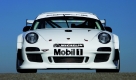 Der Rennwagen basiert wie der GT3 Cup auf der verbreiterten Karosserie des Straßen-Sportlers 911 GT3 RS. Foto: press-inform