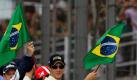 Bruno Senna (r) übernimmt bei Williams das Cockpit von Rubens Barrichello (l). Foto: Marcelo Sayao Foto: dpa