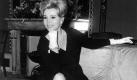 Durch ihre acht Ehen ist Zsa Zsa Gabor zu einer vermögenden Frau geworden. Zu ihren Ex-Männern gehörten u.a. Conrad Nicholson Hilton (Ehe von 1942-1947), Begründer der Hilton-Hotelgruppe und Jack W. Ryan (Ehe von 1975-1976), Designer und Miterfinder der Barbie-Puppe. Foto: dpa