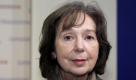 ARCHIV: Die deutsche Schriftstellerin Ulla Hahn posiert auf der Buchmesse in Leipzig (Foto vom 18.03.11). Hahn wird am Samstag (30.04.11) 65 Jahre alt. Foto: Sebastian Willnow/dapd Foto: dapd