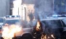 Gewalt hält Einzug in Ystad. Es beginnt mit drei Autobomben. Foto: ARD Degeto/Yellow Bird/Nille Leander