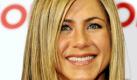 Die US-amerikanische Schauspielerin Jennifer Aniston steht auch nach der Trennung zu ihrer Serienkollegin Courteney Cox-Arquette. Jen hat schon einige Zeit gewusst, dass das Paar Probleme hatte, hat aber gehofft und gebetet, dass die beiden es schaffen, sagte ein Insider über Anistons Reaktion auf die Trennung von David Arquette und Corteney Cox.  Foto: dapd