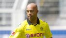 ARCHIV - Dortmunds Abwehrspieler Dede, aufgenommen am 04.07.2010 beim Trainingsauftakt des Fußball-Bundesligisten Borussia Dortmund im Signal Iduna Park in Dortmund. Fußball-Bundesligist Borussia Dortmund trennt sich zum Saisonende von seinem dienstältesten Profi Leonardo Dede. Wie der Tabellenführer am Dienstag bekanntgab, wird der Ende Juni auslaufende Vertrag mit Dede nicht verlängert. Foto: Bernd Thissen dpa/lnw +++(c) dpa - Bildfunk+++ Foto: dpa