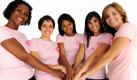 Sie hat 20 Jahre lang ein reines Frauenunternehmen geleitet, das inzwischen 1300 Mitarbeiter beschäftigt - mittlerweile mit zehn Prozent Männern. In ihrem Buch Schluss mit der Umerziehung verrät sie zum Beispiel, dass Frauen flache Hierarchien brauchen und im Team aufblühen: Dann können sie intensiv, schnell, unkompliziert, solidarisch und effektiv arbeiten. Foto: dapd