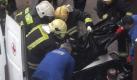 Rettungskräfte bergen die Opfer der Selbstmordanschläge. Foto: dpa