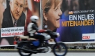 Bezüglich Wahlplakaten lassen sich Konkurrenten meist nicht alleine hängen. Hat eine Partei ihren Platz gefunden, ziehen andere nach.  Foto: dpa
