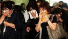 Japanische Fans des verstorbenen südkoreanischen Schauspielers und Sängers Park  Yong-ha finden sich zu dessen Beerdigungszeremonie in einem Krankenhaus im südkoreanischen Seoul ein. Der 33-jährige Park erhängte sich gestern, weil der Karrieredruck für ihn zu hoch wurde, während er sich gleichzeitig um seinen sterbenskranken Vater kümmern musste. In dem asiatischen Land gab es in letzter Zeit eine Welle von Suiziden von Prominenten. Foto: ap