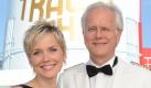 Inka Bause und Harald Schmidt beim 'Traumschiff'-Jubiläum in Hamburg.  Foto: dpa