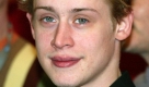 Macaulay Culkin wurde mit zehn weltberühmt: Er spielte die Hauptrolle in Kevin - Allein zu Haus. Mit 13 Jahren war er 36-facher Dollarmillionär. Jedes Kind hat sich auf der Straße nach mir umgedreht, berichtete er später. Er habe sich wie ein Affe gefühlt. Mit 16 dann war seine Karriere am Ende; er trennte sich von seinen Eltern, färbte die Haare blau, heiratete mit 17 und ließ sich mit 19 scheiden. Später wurde er wegen Drogenbesitzes verhaften. Der frühe Ruhm  auch Macaulay Culkin hat er nicht nur Glück gebracht. Foto: news.de