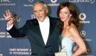 Dennis Hopper und seine Frau Victoria kommen am Montag (18.02.2008) in St. Petersburg zu den 'Laureus World Sports Awards 2008'. Die besten Sportlerinnen und Sportler in verschiedenen Disziplinen werden mit dem 'Laureus' ausgezeichnet. Die Gewinner wurden von einer Jury, die aus früheren Spitzensportlern besteht, bestimmt. Foto: Gero Breloer dpa +++(c) dpa - Bildfunk+++ Foto: dpa