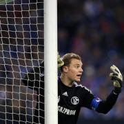 Neuer und Petersen vor Unterschrift (Foto)