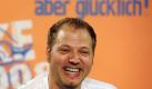 Comedian Mario Barth war am Freitag im Koblenzer Stadtteil Güls im Cafe Hahn in eine Schlägerei verwickelt. Verletzt wurde niemand, wie der Radiosender RPR1 heute in einer Pressemitteilung mitteilte.

 Foto: ddp