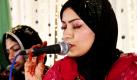 Pakistanische Musliminnen singen zum Gedenken an den Propheten Mohammed während der Feierlichkeiten von Eid-Milad-ul-Nabi, dem Geburtstag des Propheten, ein Ständchen in Peshawar. Foto: dpa
