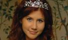 This undated image taken from the Russian social networking website 'Odnoklassniki', or Classmates, shows a woman journalists have identified as Anna Chapman, who appeared at a hearing Monday, June 28, 2010 in New York federal court. Chapman, along with 10 others, was arrested on charges of conspiracy to act as an agent of a foreign government without notifying the U.S. attorney general. The caption on Odnoklassniki reads 'Russia, Moscow. London, Stone age.' (AP Photo) Foto: ap
