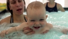 Babyschwimmen (Foto)