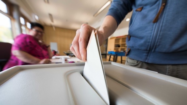 Eine Umfrage im Wahl-Musterdorf ergab in der Wahlprognose einen Sieg für die CDU.