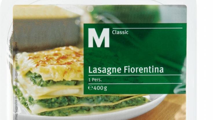 Die Schweizer Handelskette Migros ruft seine Lasagne zurück.
