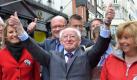 Der Labour-Politiker Michael D. Higgins wird der neunte Präsident der Republik Irland. Nach Angaben der Wahlkommission in Dublin vom späten Freitagabend erhielt Higgins 39,6 Prozent der Stimmen. Foto: dpa