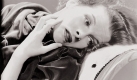 Ruhm war Katharine Hepburn wichtig: Als ich anfing, versprte ich berhaupt kein Verlangen, Schauspielerin zu sein oder das Schauspielen lernen zu wollen. Ich wollte einfach nur berhmt sein. Spter sah sie das differenzierter: Man befindet sich in einer idiotischen Position, wenn man versucht, faszinierend zu sein. (Abbildung aus dem besprochenen Band) Foto: Schwarzkopf & Schwarzkopf