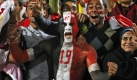 Ägyptische Fans feuern Ihr Team an - erfolgreich, denn in letzter Minute gewann das Team im Spiel gegen Algerien und bewahrte sich so die Chance auf eine Teilnahme an der Fußball-WM in Südafrika. Foto: ap