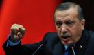 Der türkische Premierminister Recep Tayyip Erdogan hält im Parlament in Ankara eine Rede. Erdogan rief die libysche Regierung auf, Wert auf die Sicherheit ausländischer Gäste zu legen. Türkische Bürger sind aufgrund der blutigen Unruhen in Libyen in ein Stadion geflüchtet und warten auf ihre Evakuierung. Foto: dapd