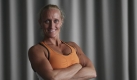 Bodybuildern Carmen Spindler setzt nicht nur auf Muskeln. Die 36-Jährige aus Alzey möchte fit bleiben für die kommenden Wettkämpfe. «Aber nicht zu muskulös», betont sie - und liegt damit im Trend. Das Klischee von den muskelbepackten weiblichen Bodybuildern scheint nämlich überholt. «Heute geht der Trend weg vom reinen Bodybuilding», sagt der Vorsitzende des Rheinland-Pfälzischen Bodybuilding- und Fitness-Verbands in Mainz, Alexander Thomessen. Foto: dpa