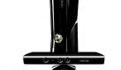 Die Xbox 360 (hinten) wird schlanker und bekommt eine größere Festplatte. Zudem bringt Microsoft bald die Gestensteuerung Kinect (vorne) auf den Markt. Foto: Microsoft