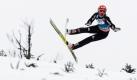 Der deutsche Skispringer Pascal Bodmer ist beim Training für das Skifliegen im slowenischen Planica gestürzt. Er zog sich dabei eine Luxation der linken Schulter und eine Ausrissfraktur am Fortsatz des Schulterkopfes zu, teilte der Deutsche Skiverband (DSV) mit. Foto: dapd