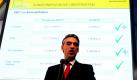 Frank Appel, Vorstandsvorsitzender der Post AG, stellt in Bonn die Bilanz des Jahres 2010 vor. Begünstigt durch den Wirtschaftsaufschwung, vervierfachte sich der Gewinn des globalen Post- und Logistikdienstleisters im Jahr 2010 auf 2,54 Milliarden Euro. Foto: dapd