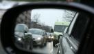 Autofahrer mit Verträgen der Internetversicherer Ineas und LadyCarOnline sind ab 1. September ohne Versicherungsschutz. In Deutschland sind davon 50 000 Kunden betroffen, so Stiftung Warentest auf ihrem Online-Portal test.de.

Die Notverwalter der beiden niederländischen Versicherungen haben alle Verträge zum 31. August, 24 Uhr, gekündigt. Stiftung Warentest rät Versicherten daher, sofort eine neue Versicherung abzuschließen.
 Foto: dpa