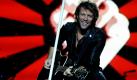 Bon Jovi kommt nächstes Jahr für vier Open-Air-Konzerte nach Deutschland. Zum Auftakt rocken Frontmann Jon Bon Jovi und seine Mannen am 10. Juni im Ostragehege in Dresden, zwei Tage später geht es ins Münchner Olympiastadion. Am 13. Juli folgt ein Konzert in der Düsseldorfer Esprit-Arena, den Abschluss gibt es am 16. Juli auf dem Maimarktgelände in Mannheim. Der Vorverkauf für den Auftakt-Gig beginnt am Freitag. Foto: dapd