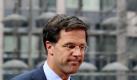Nach dem Rücktritt des niederländischen Ministerpräsident Mark Rutte ist nicht klar, wohin das Land politisch in der Euro-Krise bewegen wird. Die Unsicherheiten in der Eurozone bleiben. Foto: Julien Warnand Foto: dpa
